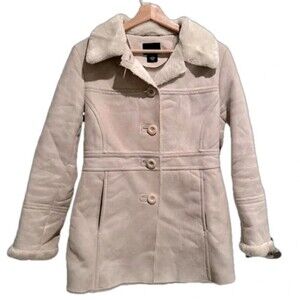 Vintage a.n.a cream faux suede/fur lined winter jacket size small neutral demure